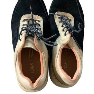 Toms ~ Arroyo Athletic Sneakers Tennis Shoes Navy Blue & Cream Size 8 Women’s
